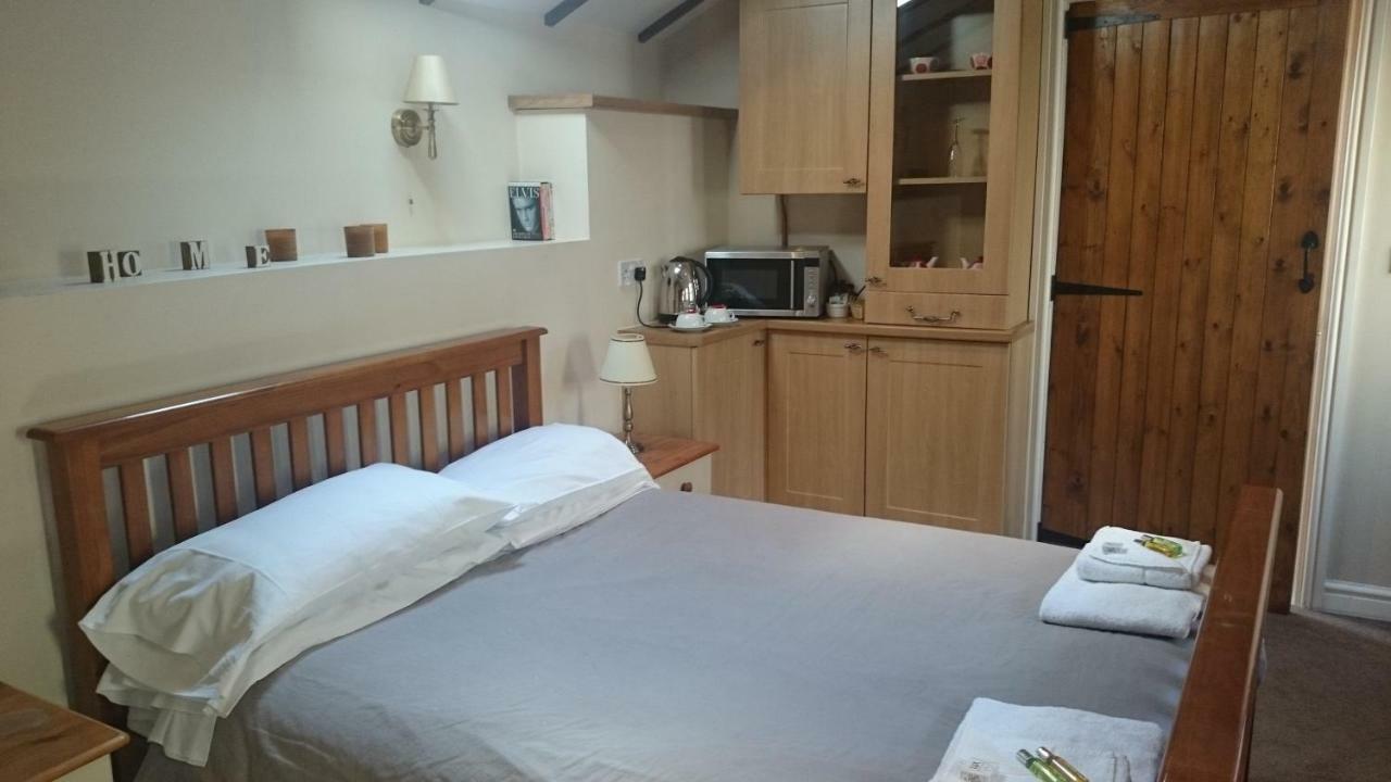The New Swan Hotel Swansea Esterno foto
